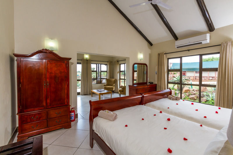 Zulu Nyala Game Lodge Hluhluwe Dış mekan fotoğraf